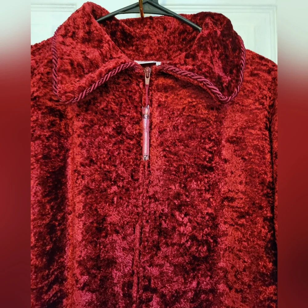 Adonna Robe - Picture 2 of 3